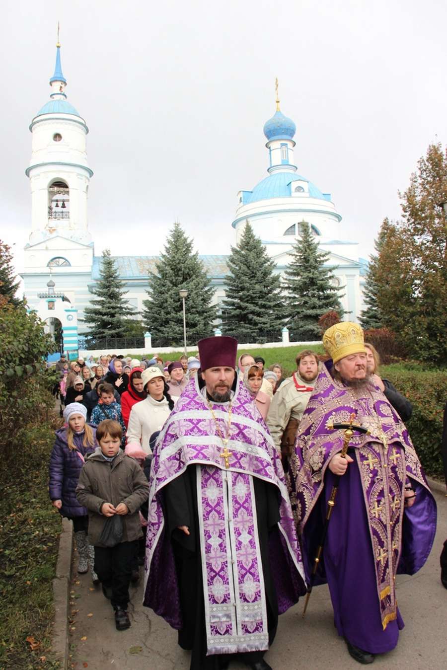 Двести лет пред Оком Божьим