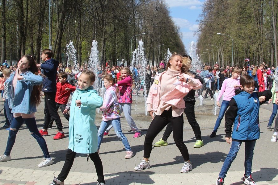 Новомосковск день города программа